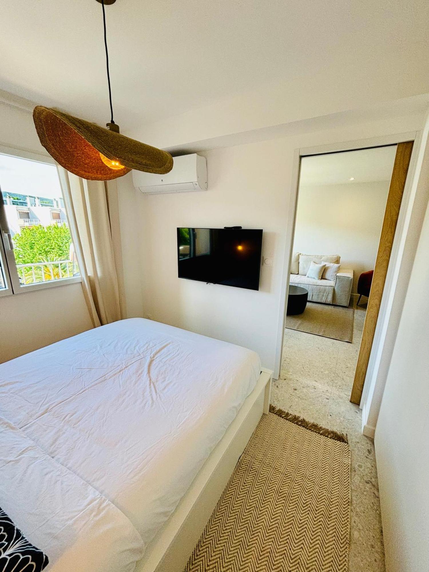 Appartement 5*, Vue Mer Et Acces Plage Cavalaire-sur-Mer Kültér fotó
